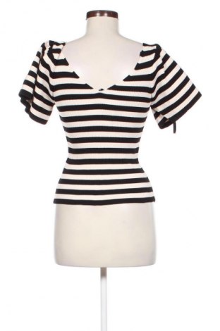 Damenpullover ONLY, Größe XS, Farbe Mehrfarbig, Preis 13,81 €