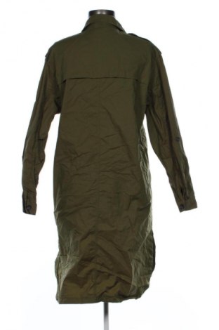 Damen Trenchcoat Bershka, Größe L, Farbe Grün, Preis 46,99 €