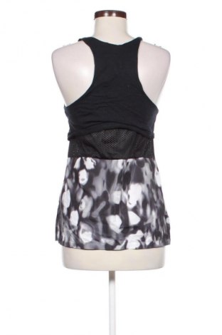 Top sport de damă. Nike, Mărime M, Culoare Multicolor, Preț 117,99 Lei