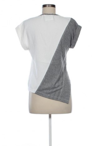 Top de femei Zara, Mărime M, Culoare Multicolor, Preț 73,99 Lei