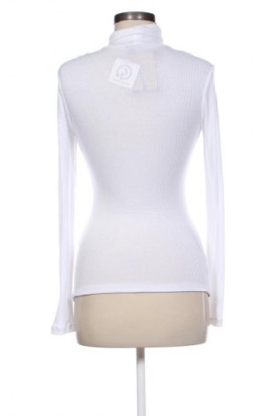 Helancă de femei Pieces, Mărime M, Culoare Alb, Preț 156,99 Lei