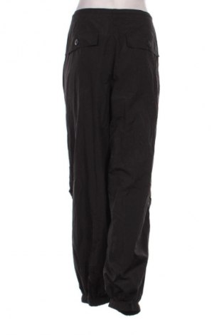 Damskie spodnie sportowe ONLY, Rozmiar L, Kolor Czarny, Cena 150,99 zł