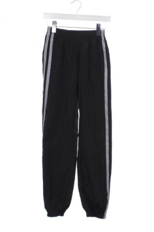 Damen Sporthose SHEIN, Größe XS, Farbe Schwarz, Preis 15,00 €