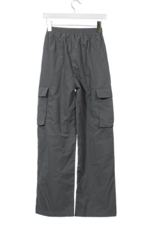 Pantaloni trening de femei SHEIN, Mărime S, Culoare Gri, Preț 98,99 Lei