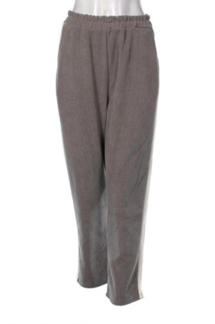 Pantaloni trening de femei Unbranded, Mărime L, Culoare Gri, Preț 77,17 Lei