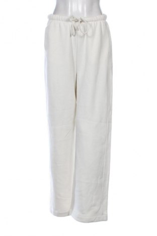 Дамско спортно долнище Zara, Размер M, Цвят Бял, Цена 62,99 лв.