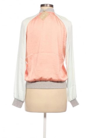Damenjacke Stradivarius, Größe M, Farbe Mehrfarbig, Preis € 39,38