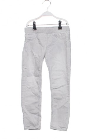 Παιδικά τζίν H&M, Μέγεθος 5-6y/ 116-122 εκ., Χρώμα Γκρί, Τιμή 20,99 €