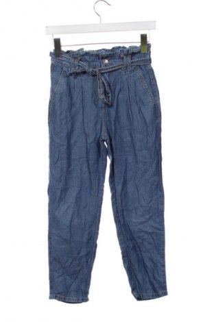 Kinderjeans United Colors Of Benetton, Größe 8-9y/ 134-140 cm, Farbe Blau, Preis 18,99 €