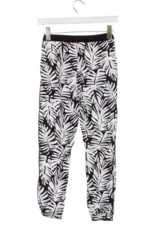 Pantaloni pentru copii H&M, Mărime 8-9y/ 134-140 cm, Culoare Multicolor, Preț 64,99 Lei