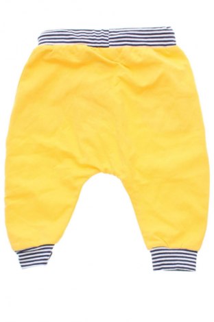 Kinderhose Unbranded, Größe 3-6m/ 62-68 cm, Farbe Gelb, Preis € 17,00