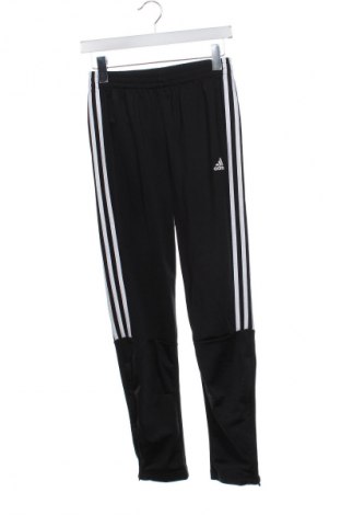 Dětské tepláky Adidas, Velikost 13-14y/ 164-168 cm, Barva Černá, Cena  549,00 Kč