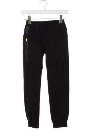 Pantaloni de trening, pentru copii Fashion, Mărime 8-9y/ 134-140 cm, Culoare Negru, Preț 71,00 Lei