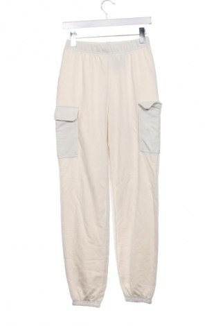 Παιδική κάτω φόρμα H&M, Μέγεθος 14-15y/ 168-170 εκ., Χρώμα Εκρού, Τιμή 15,99 €