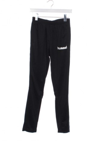 Детско спортно долнище Hummel, Размер 15-18y/ 170-176 см, Цвят Черен, Цена 62,00 лв.