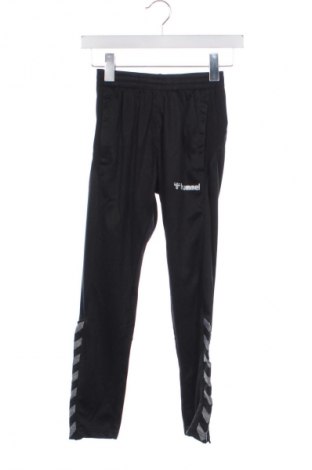 Детско спортно долнище Hummel, Размер 8-9y/ 134-140 см, Цвят Черен, Цена 62,00 лв.