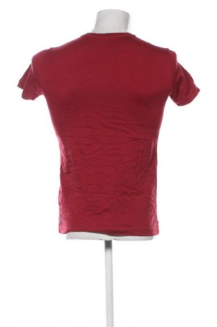 Męski T-shirt Armani Jeans, Rozmiar S, Kolor Czerwony, Cena 203,99 zł