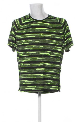 Мъжка тениска Nike, Размер XL, Цвят Многоцветен, Цена 27,99 лв.