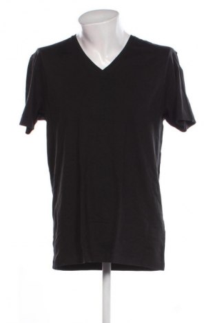 Pánské tričko  Pierre Cardin, Velikost XL, Barva Černá, Cena  999,00 Kč