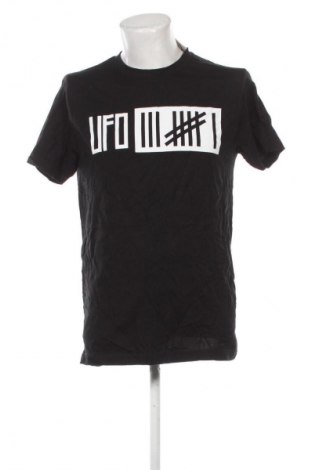 Męski T-shirt STAY HIGH, Rozmiar L, Kolor Czarny, Cena 88,99 zł