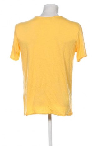 Ανδρικό t-shirt Sondag & Sons, Μέγεθος XL, Χρώμα Κίτρινο, Τιμή 19,99 €