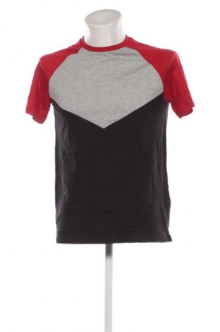 Ανδρικό t-shirt Unbranded, Μέγεθος M, Χρώμα Πολύχρωμο, Τιμή 19,99 €