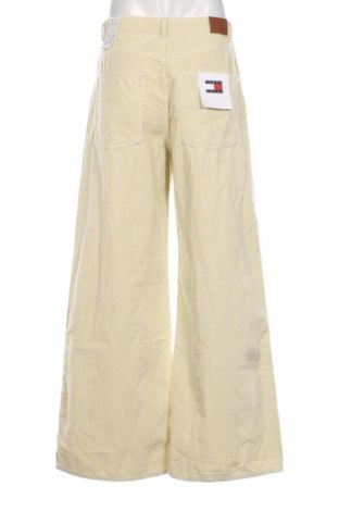 Pantaloni raiați de bărbați Tommy Jeans, Mărime M, Culoare Galben, Preț 679,99 Lei