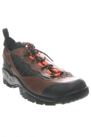 Pánske topánky Nike, Veľkosť 45, Farba Viacfarebná, Cena  93,95 €