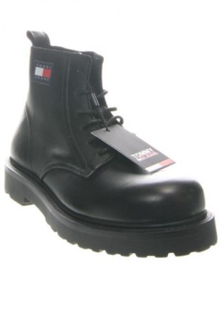 Férfi cipők
 Tommy Jeans, Méret 42, Szín Fekete, Ár 43 559 Ft