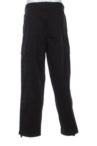 Męskie spodnie Calvin Klein Jeans, Rozmiar L, Kolor Czarny, Cena 549,99 zł