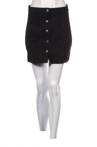 Rock Bershka, Größe S, Farbe Schwarz, Preis 14,83 €