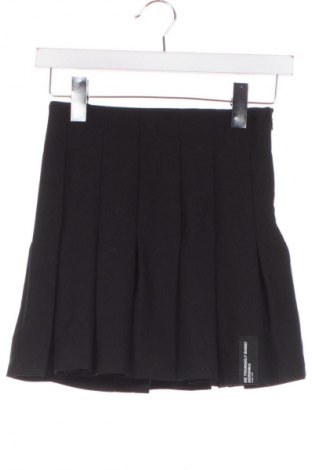 Szoknya Bershka, Méret XS, Szín Fekete, Ár 4 569 Ft