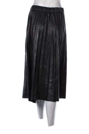 Sukně C&A, Velikost 3XL, Barva Černá, Cena  379,00 Kč