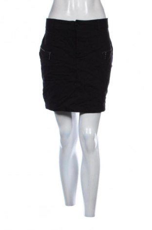 Fustă Janina, Mărime M, Culoare Negru, Preț 42,99 Lei