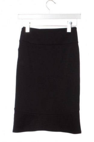 Sukně Marciano, Velikost XS, Barva Černá, Cena  1 127,00 Kč