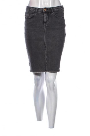 Fustă ONLY, Mărime S, Culoare Negru, Preț 71,00 Lei