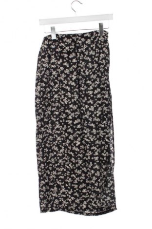 Sukně Pull&Bear, Velikost XS, Barva Vícebarevné, Cena  291,00 Kč