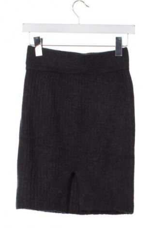 Sukňa Terranova, Veľkosť XS, Farba Sivá, Cena  15,86 €