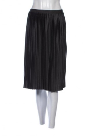 Пола Vero Moda, Размер M, Цвят Черен, Цена 27,99 лв.