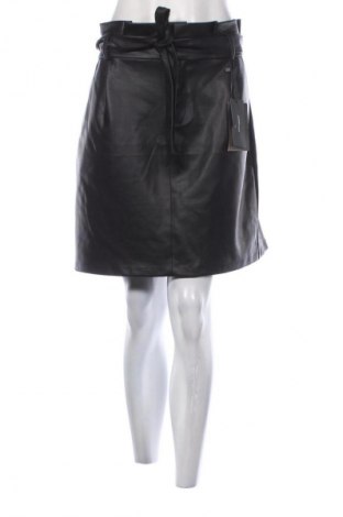 Пола Vero Moda, Размер XL, Цвят Черен, Цена 46,99 лв.