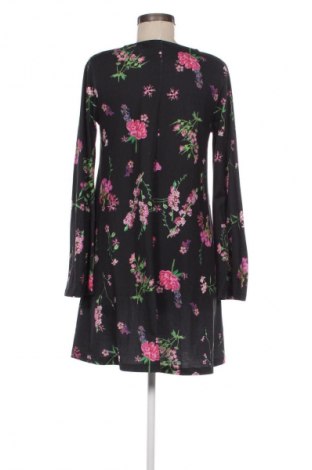 Rochie ASOS, Mărime M, Culoare Multicolor, Preț 126,00 Lei