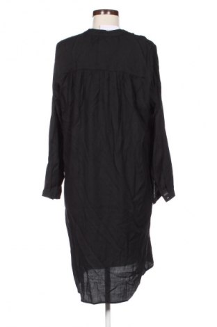 Kleid Aada Studios, Größe S, Farbe Schwarz, Preis 74,99 €