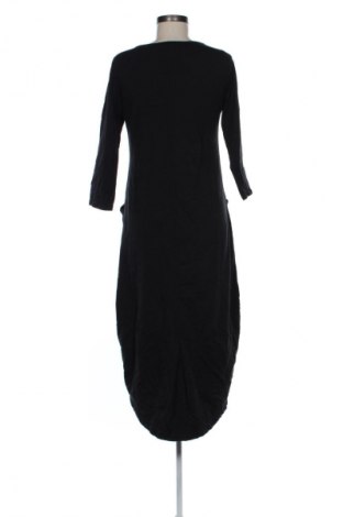 Kleid Age, Größe XL, Farbe Schwarz, Preis 20,99 €