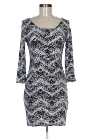 Kleid Ajc, Größe M, Farbe Mehrfarbig, Preis € 20,99