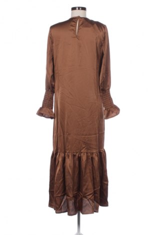 Kleid Benoa, Größe M, Farbe Braun, Preis € 75,99