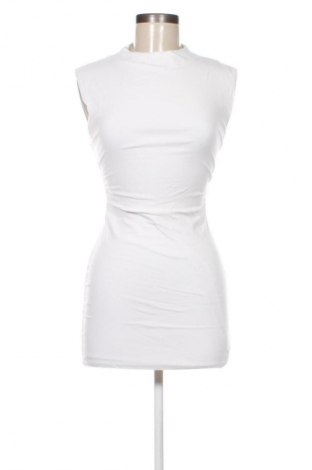 Sukienka Bershka, Rozmiar S, Kolor Biały, Cena 68,99 zł