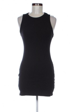Sukienka Bershka, Rozmiar M, Kolor Czarny, Cena 66,99 zł
