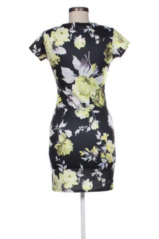 Kleid Boohoo, Größe M, Farbe Mehrfarbig, Preis € 15,00