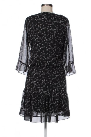 Kleid Breal, Größe M, Farbe Mehrfarbig, Preis 24,55 €