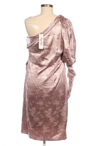 Kleid Chi Chi, Größe L, Farbe Aschrosa, Preis 71,65 €